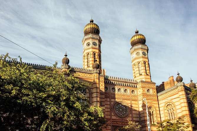 Private City Kickstart Tour: Budapest - A Private Kickstart in Budapest: What These Two Hours Are For