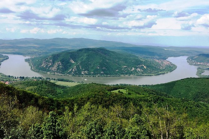 Private Danube Bend Experience with a comfortable air conditioned car - Szentendre: an artist village along the Danube Bend