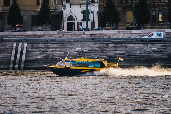 Private Danube Sightseeing Cruise in Budapest - How private feels in practice (group size up to 10)