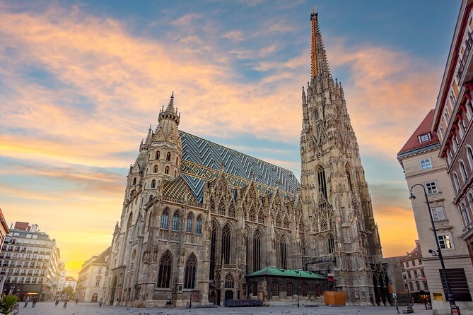 Private day trip from Budapest to Bratislava, Vienna, and back - Driver vs. guide: what you’re actually paying for
