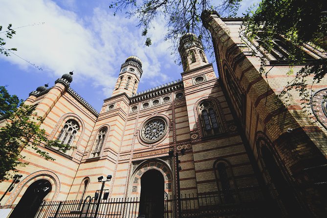 Private Jewish Heritage Tour of Budapest with Local Expert - Carl Lutz Memorial: turning names into meaning