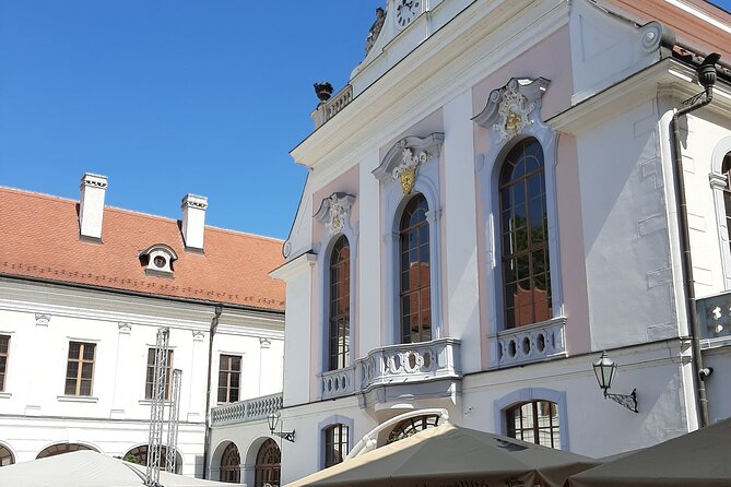 Private Sissi Castle Tour - The Private Guide Factor (and What You Should Expect)