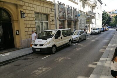 Private Transfer from Budapest city to Budapest Airport - departure - The ride itself: air-conditioned comfort with room for luggage