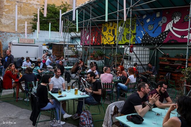 Ruin Bars Tour (Culture, history, and drinks) PROMO PRICE - The “three bar” format: how to make each stop count