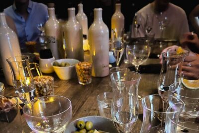 Solo Spirits Lavender Gin Experience - Régi Posta Street to Final Sip: How the 3 Hours Tend to Unfold