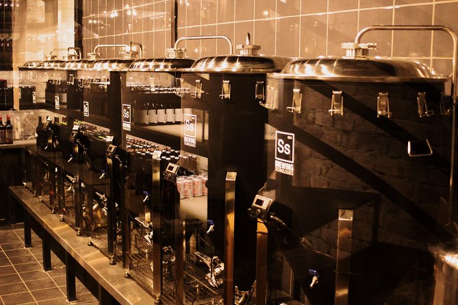 SÖR - The Ultimate Budapest Craft Beer Tour - Walking District 7 for craft beer (instead of chasing random bars)