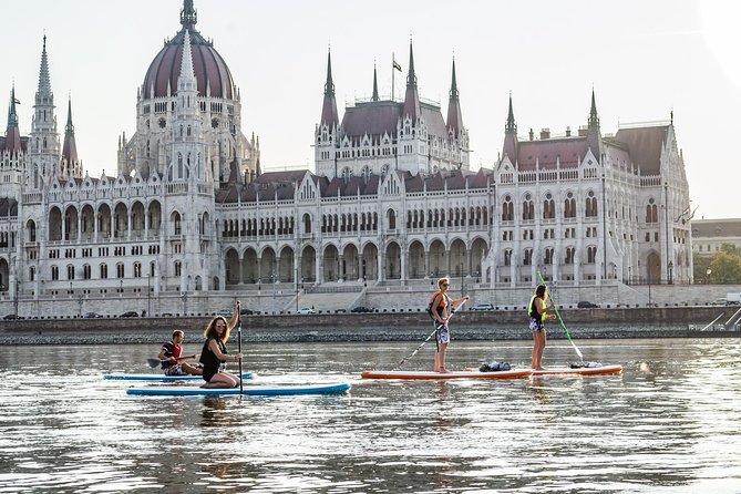 Sunrise SUP to the heart of Budapest - The flow of the paddle: practice first, Budapest sights second