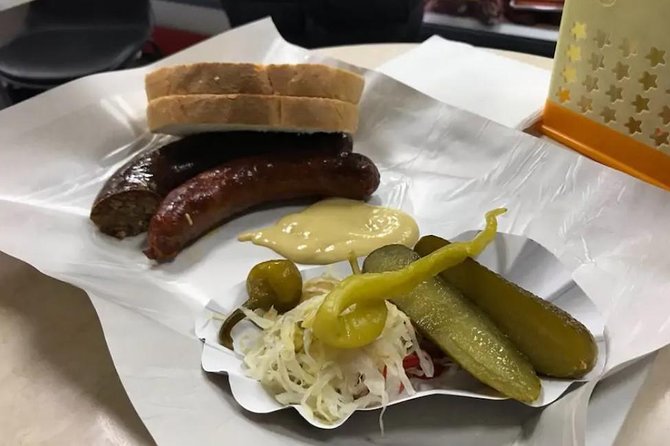 Taste Budapest - Fat Boy Foodies Walk - Meeting at Hunyadi tér and why the morning feels easy