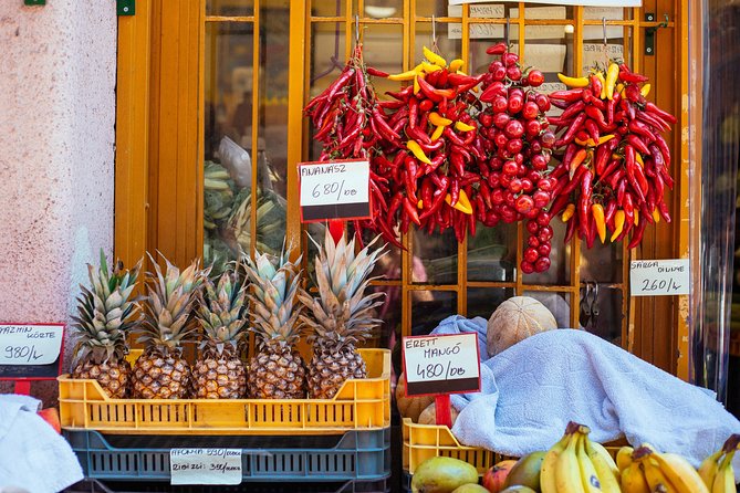 The Award-Winning Private Food Tour of Budapest: 6 or 10 Tastings - Starting at Market Hall: The Walk-First Setup That Helps You Orient Fast