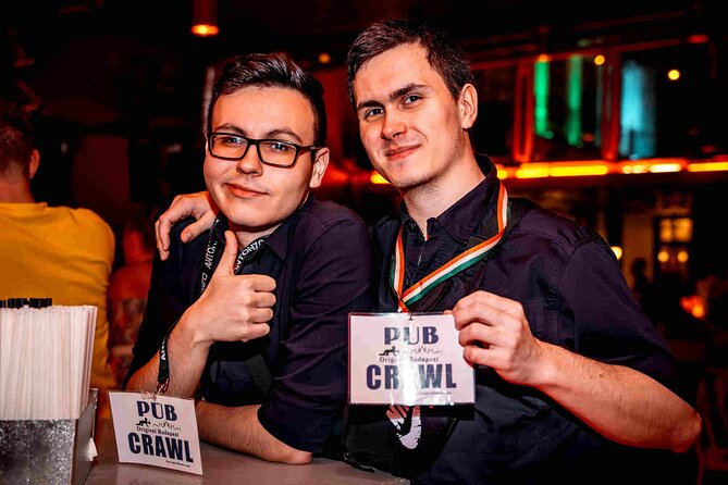 The Original Budapest Pub Crawl – Free Shots, Games & VIP Entry - The 9:30 pm meeting at Becketts: how this crawl starts