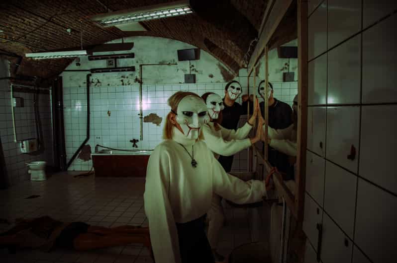 The Real Saw | Escape Room by PÁNiQ SZOBA - Key Points to Know Before You Go