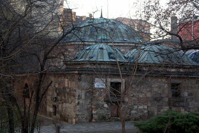 Walk and Cook Budapest - A 5-Hour Budapest Walk and Cook Loop That Actually Makes Sense