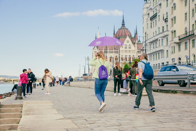 Walking Tour Budapest incl. the Shoes on the Danube Bank - Meeting point and the pace you should expect